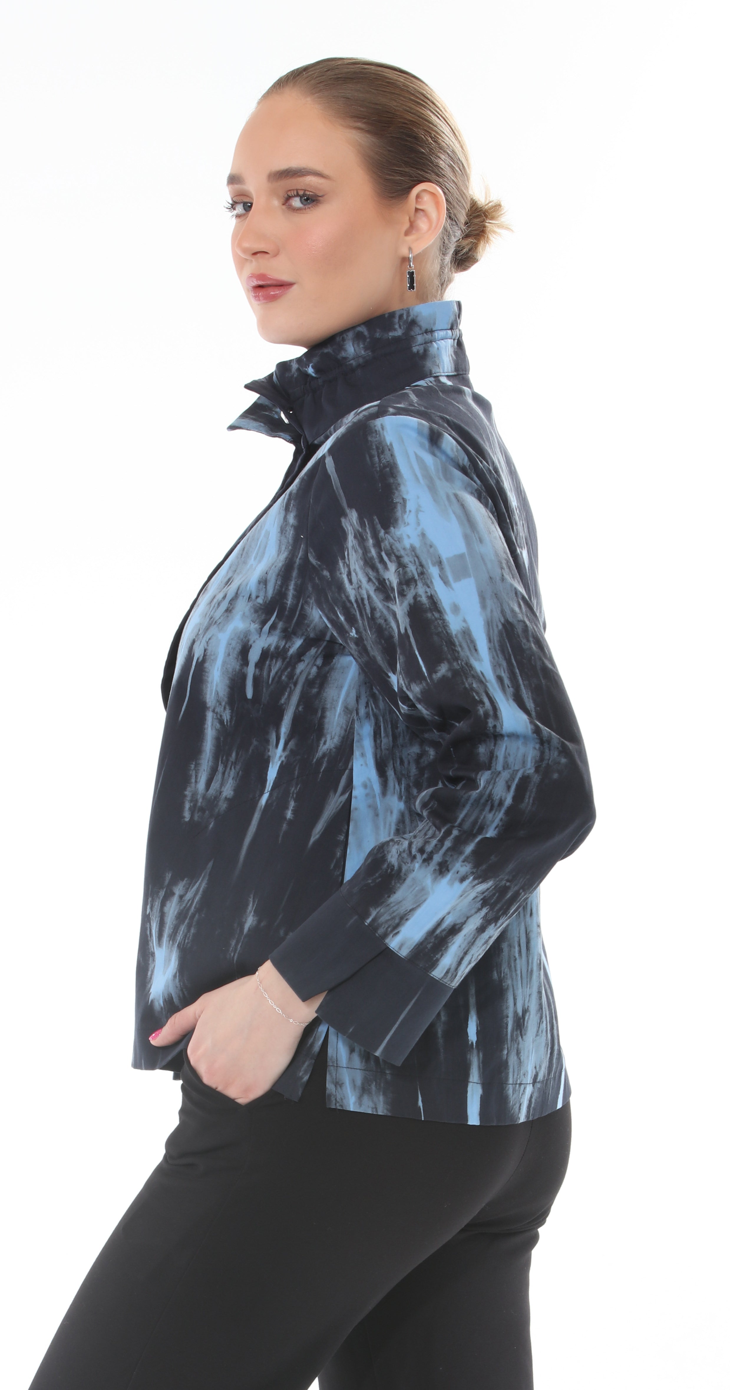 T1-4702 #1 blue: Black, button down long sleeve jacket with a blue tie-dye pattern