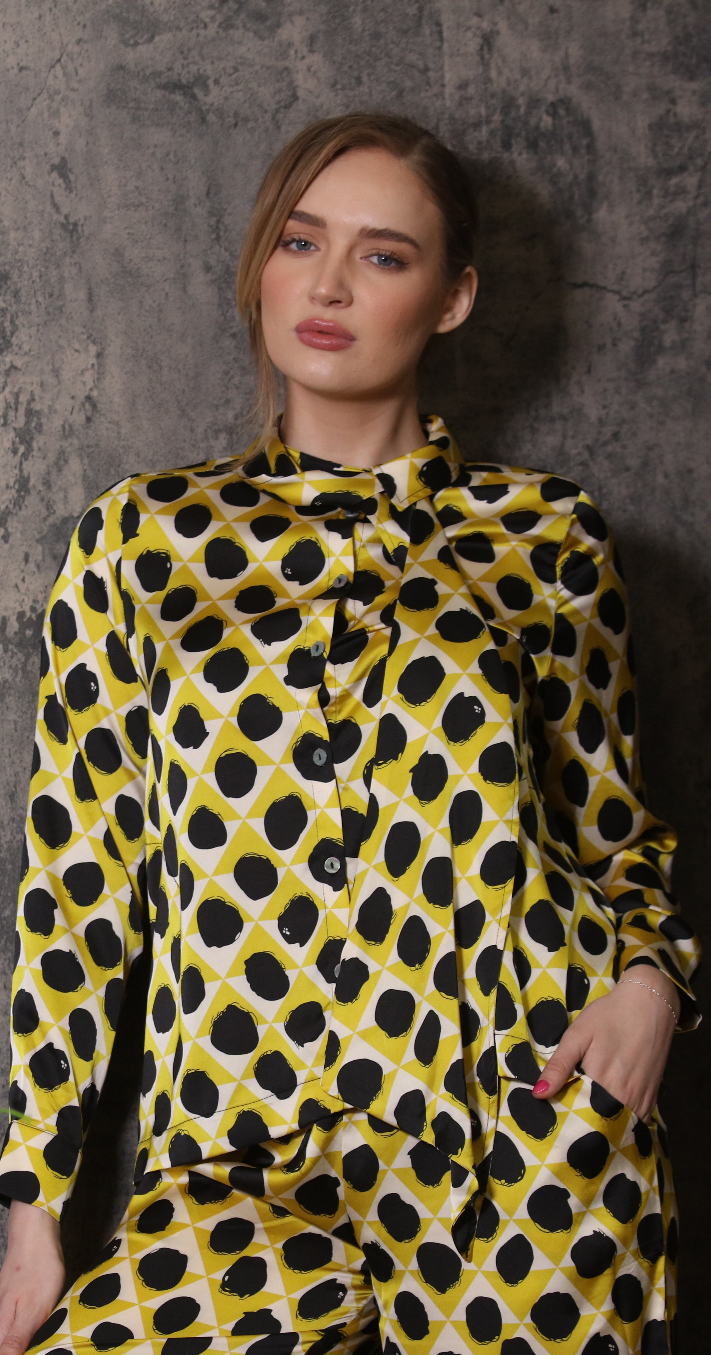 T1-4713 #1-Geo-Dots: Long sleeve, button down, geometric print blouse with asymmetrical hem