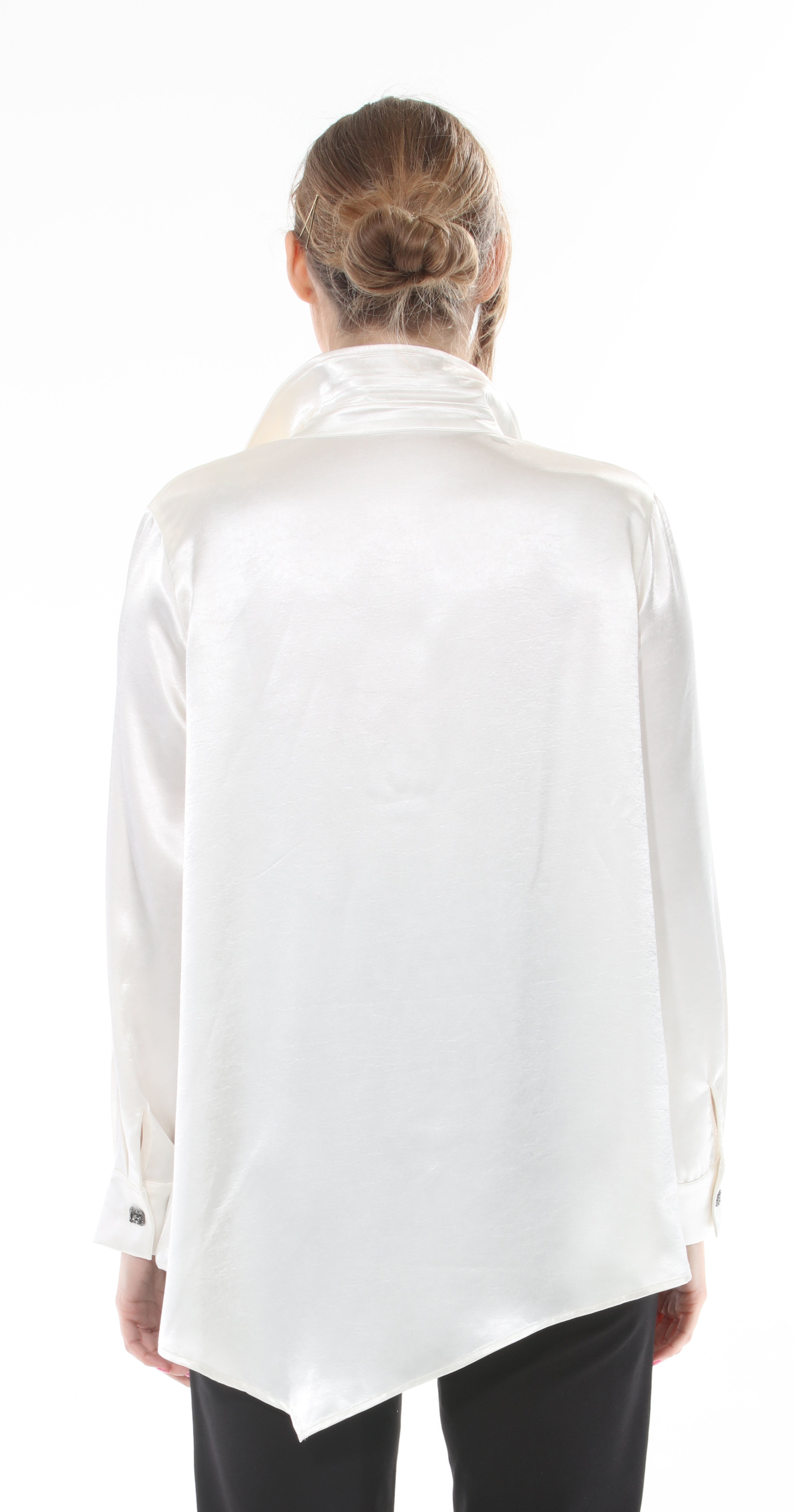 T1-4720 #1 AUTUMN WHITE: Asymmetrical Hem, Satin, Button-down, Classic Collar, Long-sleeve Blouse