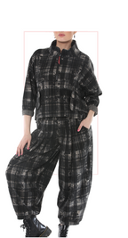 TF-4716: Women's Plaid Half-Zip Top & Relaxed-Fit Pants Set
